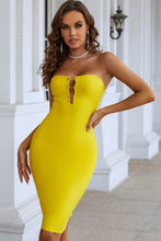 Load image into Gallery viewer, Safety Pin Detail Strapless Bodycon Dress
