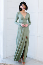 Load image into Gallery viewer, Dress Day Upper Class Long Sleeve Maxi Dress
